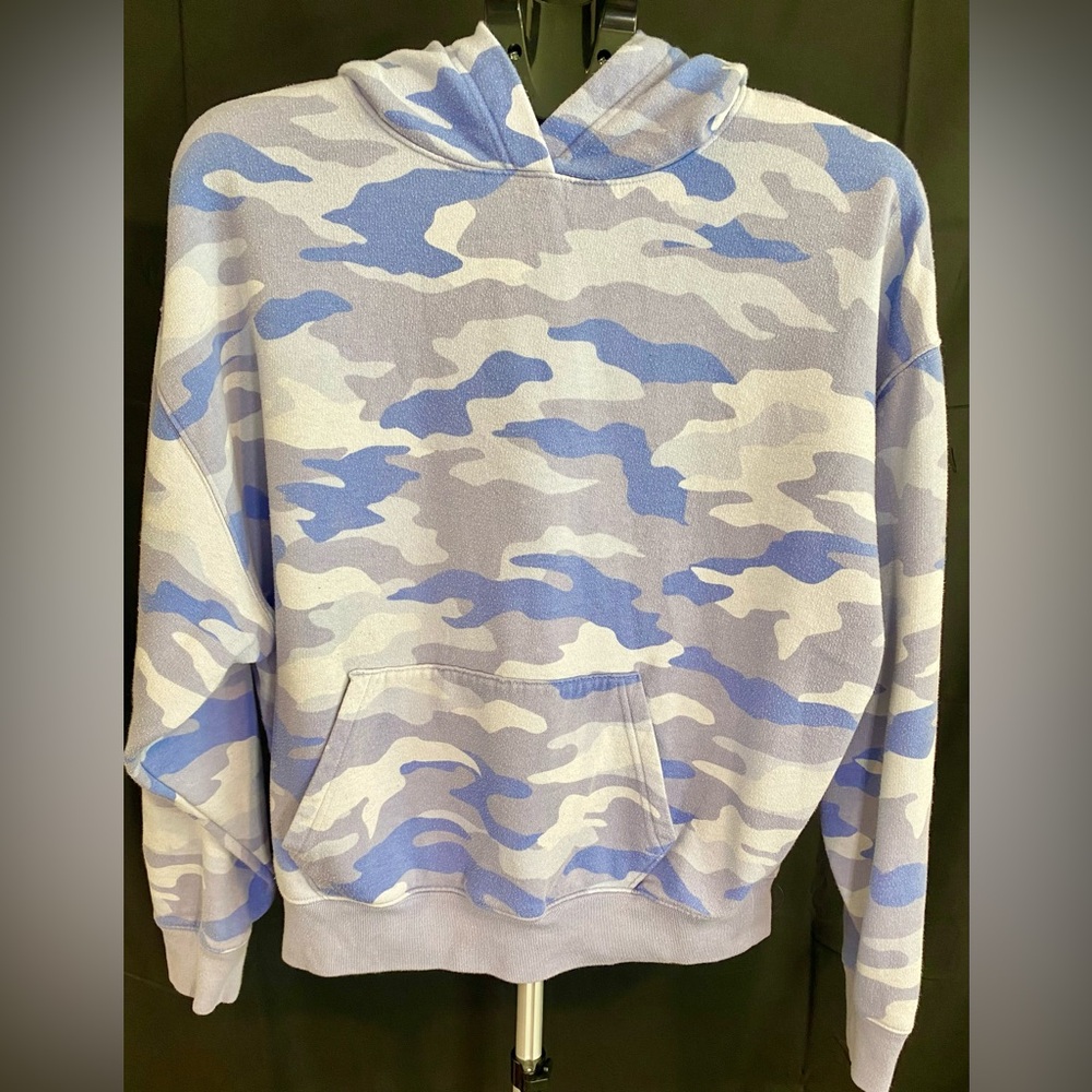 PINK Victoria's‎ Secret Purple and White Camo Hoodie